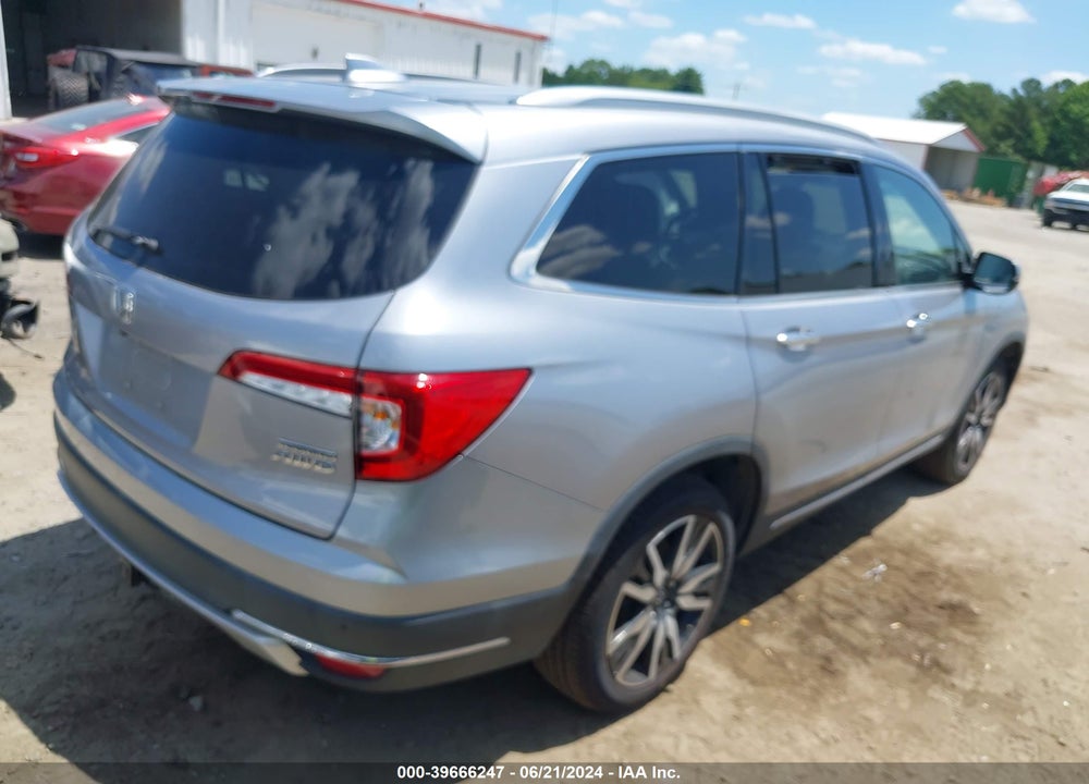2021 HONDA PILOT AWD TOURING 7 PASSENGER VIN: 5FNYF6H61MB046604