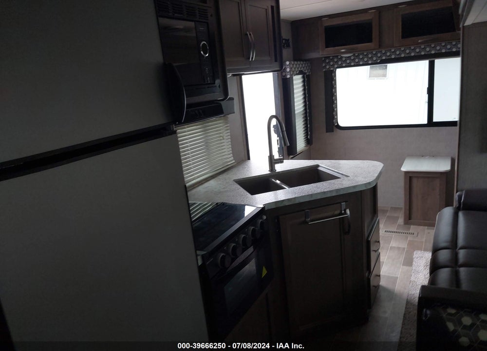 2020 COLEMAN 2605RL VIN: 4YDT26027LM932508