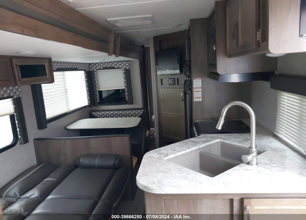 2020 COLEMAN 2605RL VIN: 4YDT26027LM932508