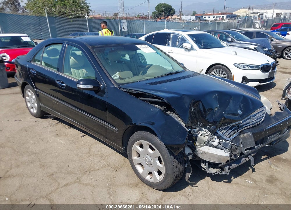 2005 MERCEDES-BENZ C 240 LUXURY VIN: WDBRF61J35A715144