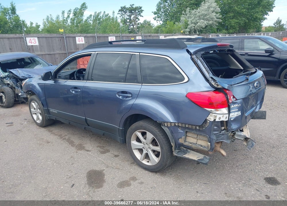 2014 SUBARU OUTBACK 2.5I PREMIUM VIN: 4S4BRCCC8E3256569