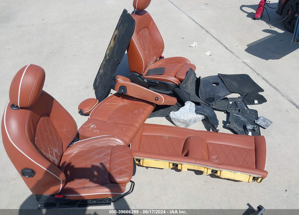 2023 MINI HARDTOP JOHN COOPER WORKS VIN: WMW73DH02P2S58596