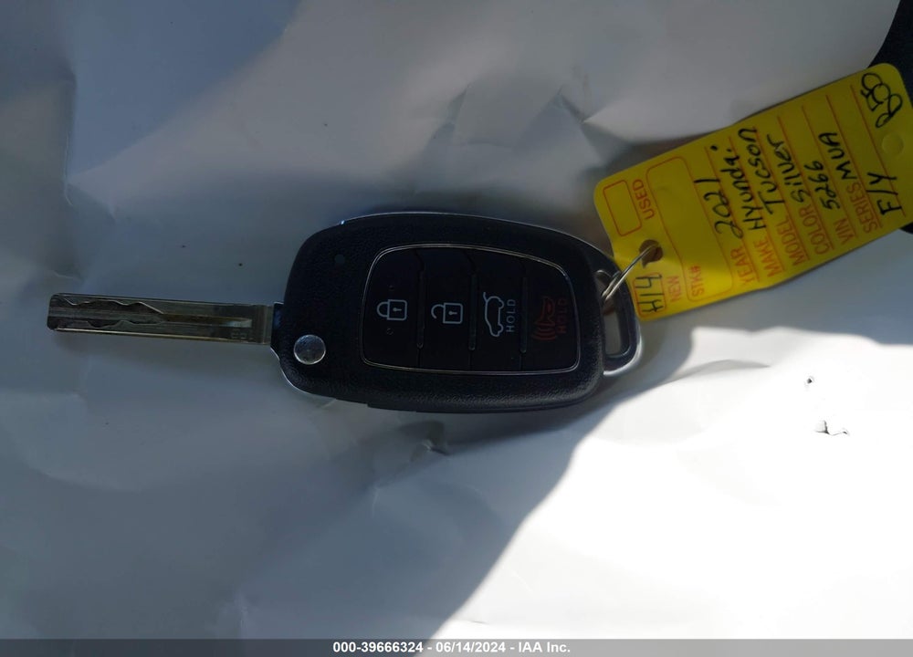 2021 HYUNDAI TUCSON SE VIN: KM8J2CA49MU375266