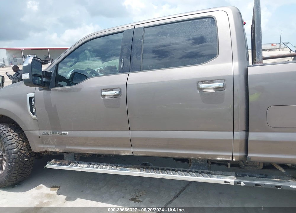 2018 FORD F-250 XLT VIN: 1FT7W2BT8JEB49602