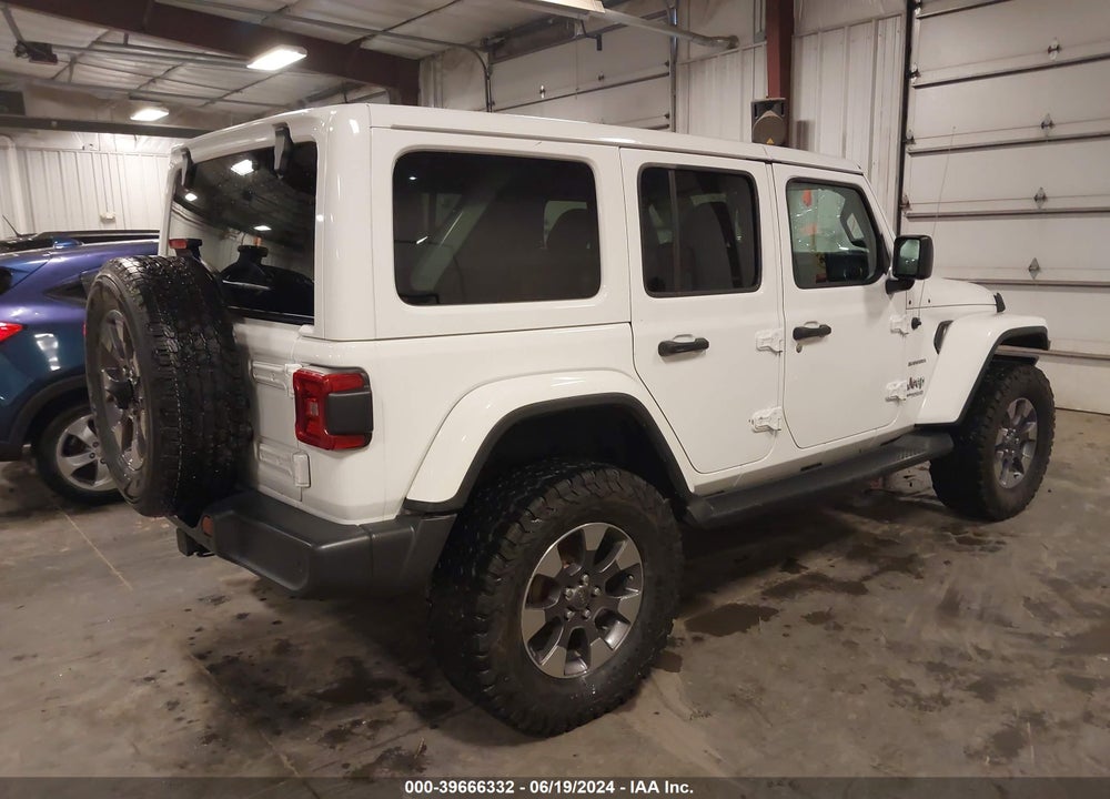 2018 JEEP WRANGLER UNLIMITED SAHARA 4X4 VIN: 1C4HJXEG3JW166588