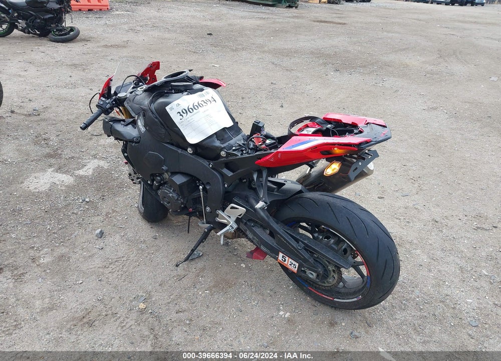 2022 HONDA CBR1000 RR VIN: JH2SC7714NK500009