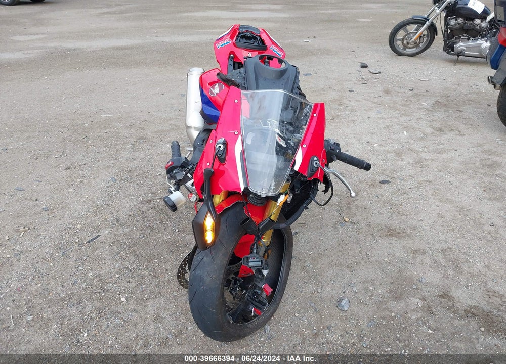 2022 HONDA CBR1000 RR VIN: JH2SC7714NK500009