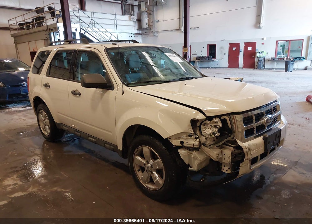 2011 FORD ESCAPE VIN: 1FMCU9DG7BKB24850