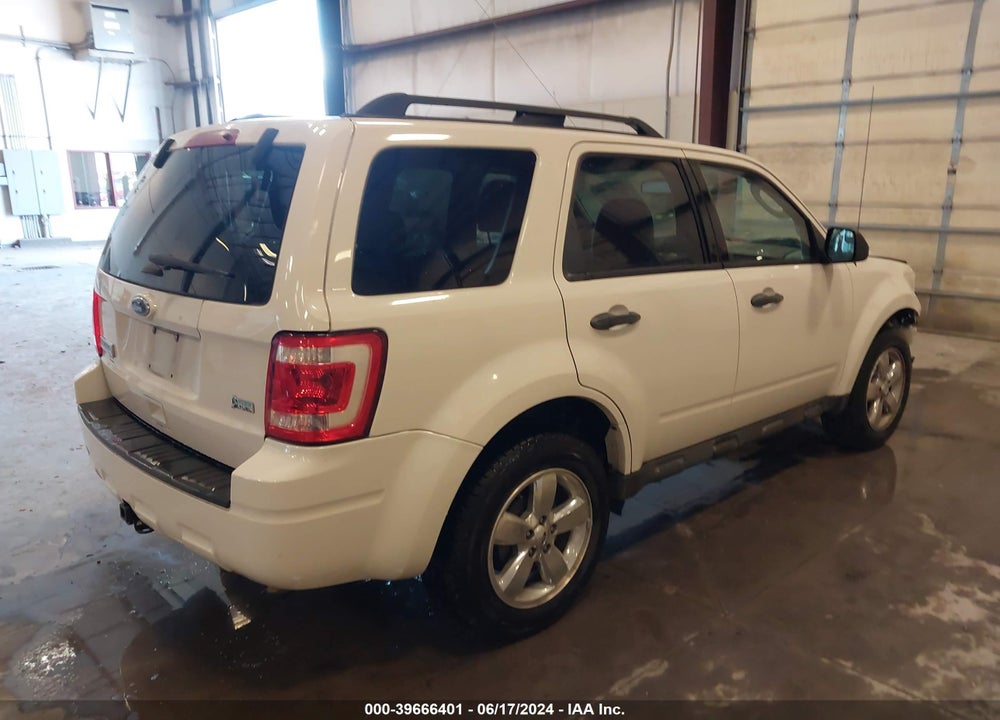 2011 FORD ESCAPE VIN: 1FMCU9DG7BKB24850