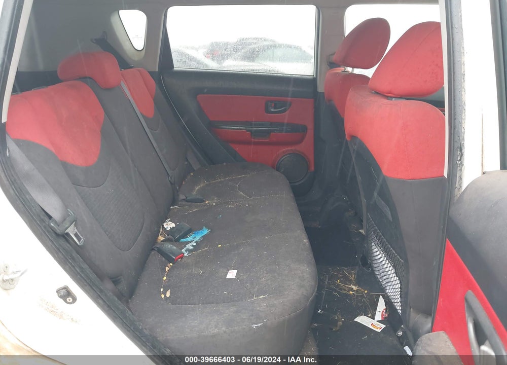 2011 KIA SOUL SPORT VIN: KNDJT2A21B7709506
