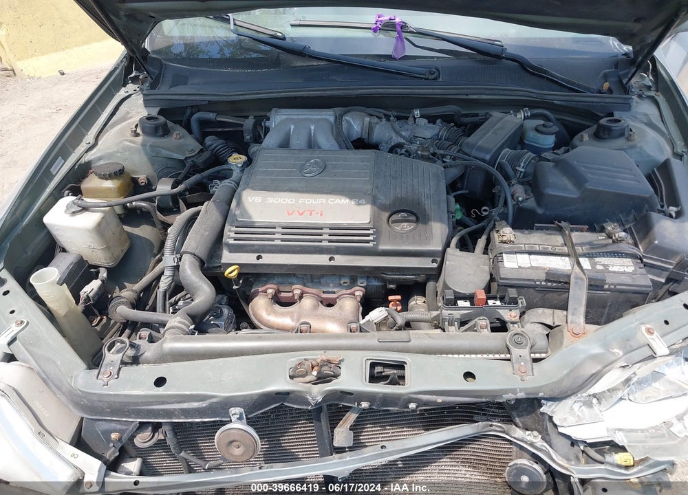 2000 TOYOTA AVALON XLS VIN: 4T1BF28B2YU050780