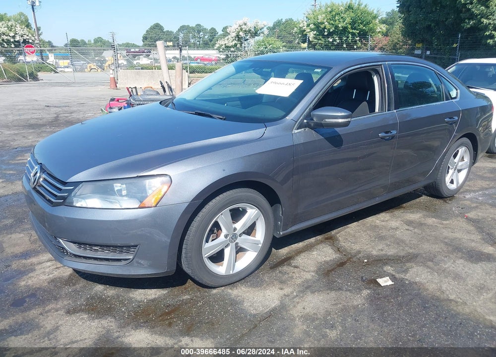 2014 VOLKSWAGEN PASSAT 1.8T SE VIN: 1VWBT7A32EC035353