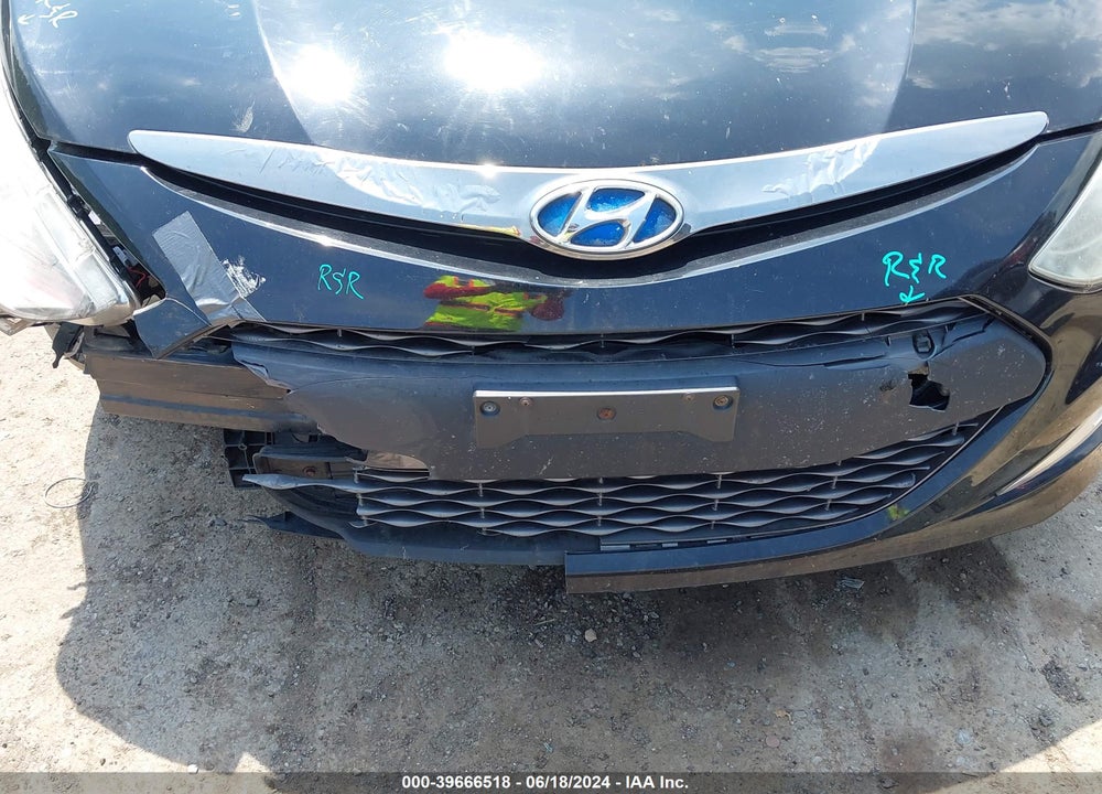 2012 HYUNDAI SONATA HYBRID VIN: KMHEC4A46CA037294