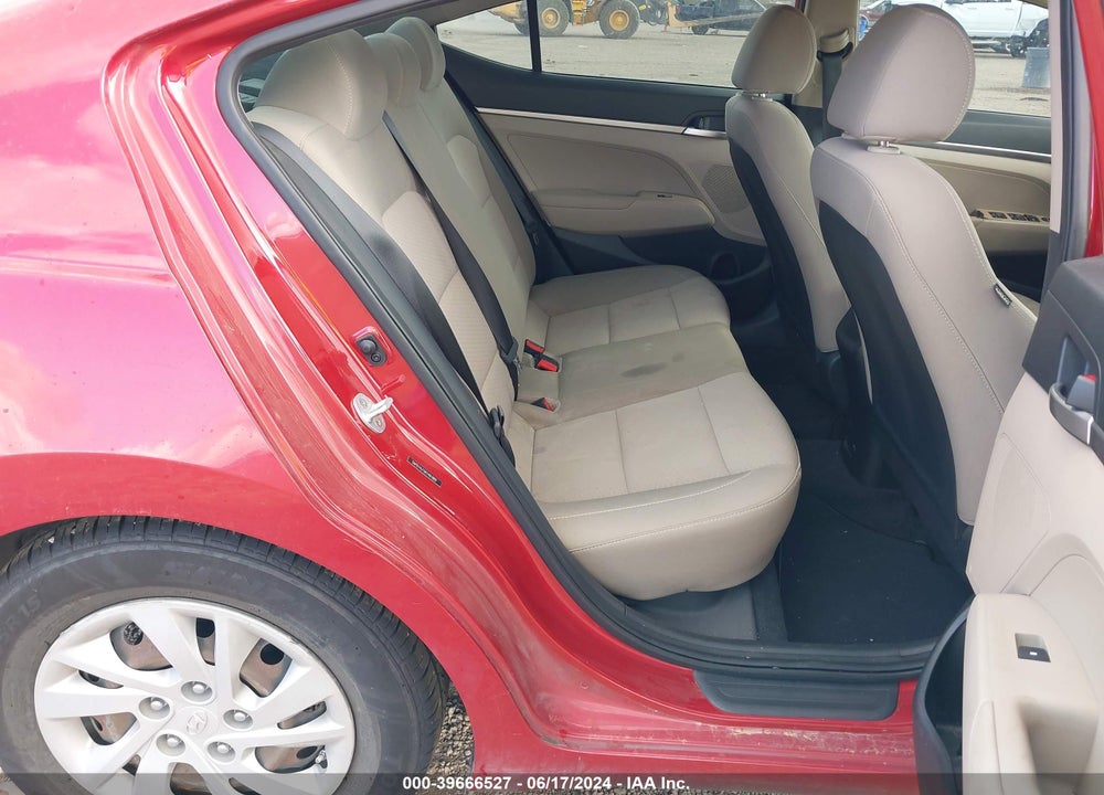 2019 HYUNDAI ELANTRA SE VIN: 5NPD74LF6KH461889