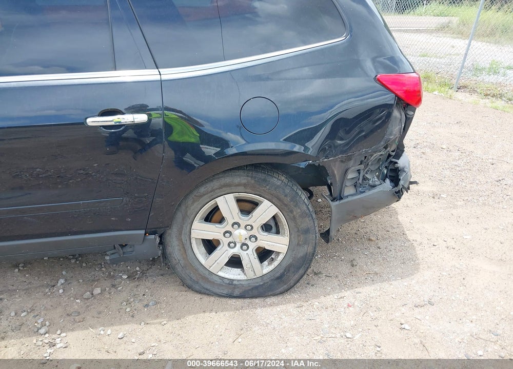 2010 CHEVROLET TRAVERSE LT VIN: 1GNLVFED9AS152451