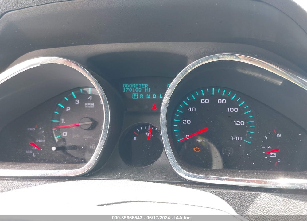 2010 CHEVROLET TRAVERSE LT VIN: 1GNLVFED9AS152451
