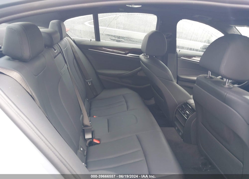 2018 BMW 530I VIN: WBAJA5C58JWA39973