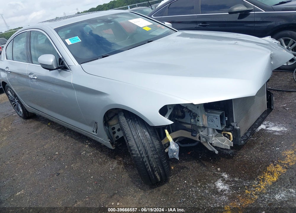 2018 BMW 530I VIN: WBAJA5C58JWA39973