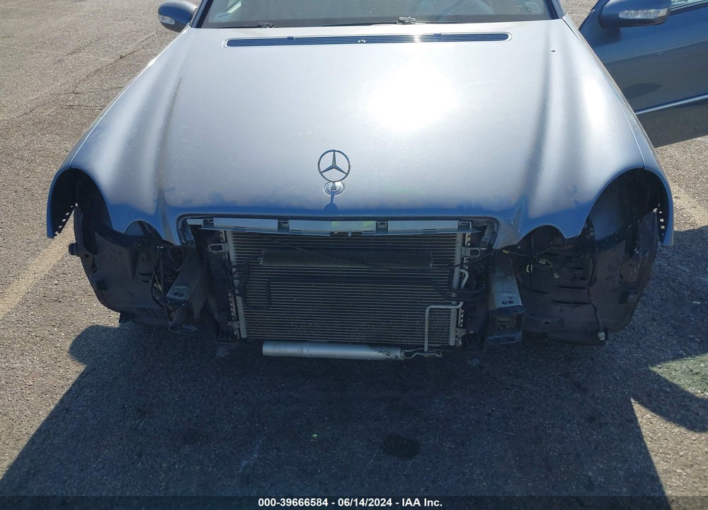 2005 MERCEDES-BENZ E 320 VIN: WDBUF65J55A715358