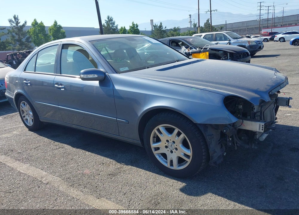 2005 MERCEDES-BENZ E 320 VIN: WDBUF65J55A715358