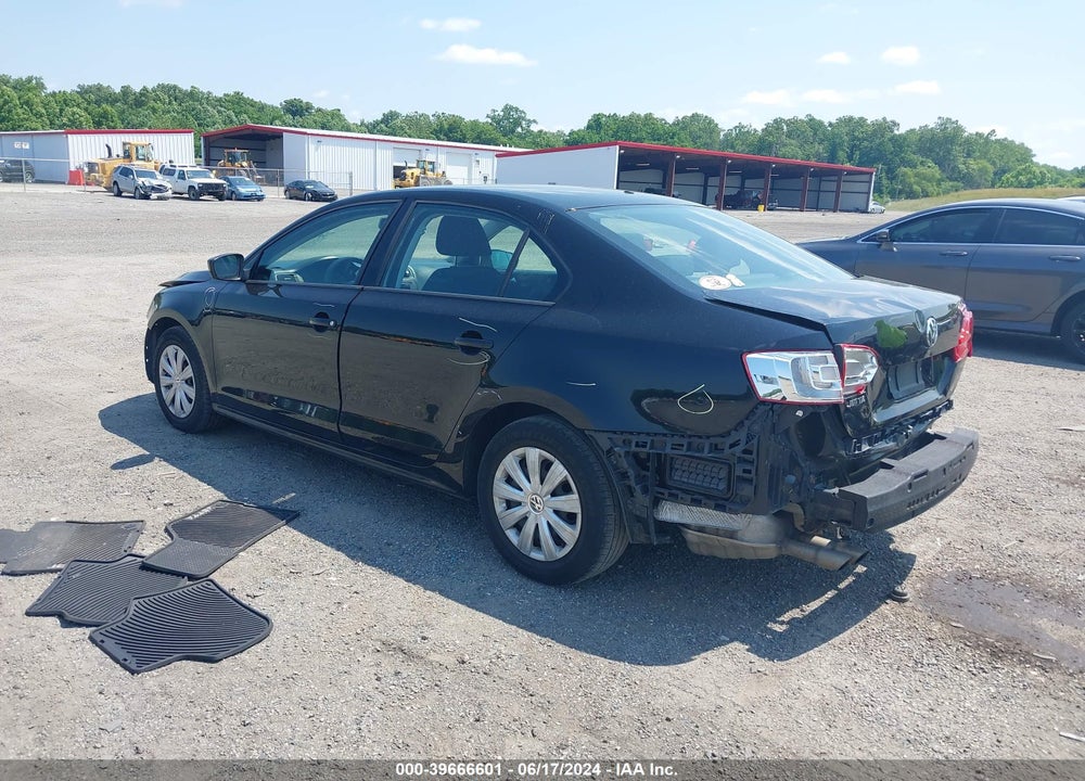 2014 VOLKSWAGEN JETTA 2.0L S VIN: 3VW2K7AJ2EM399191