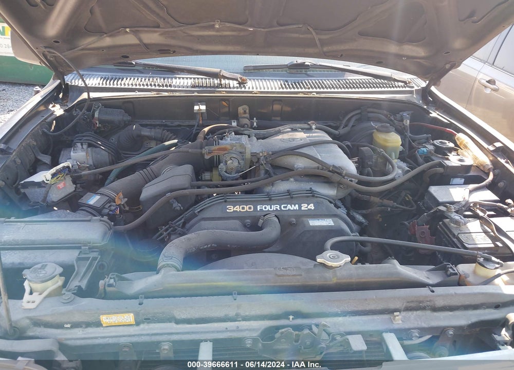 1998 TOYOTA 4RUNNER SR5 V6 LIMITED VIN: JT3GN87R8W0059488