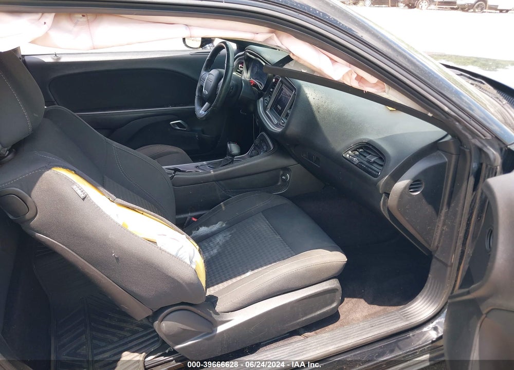 2019 DODGE CHALLENGER SXT VIN: 2C3CDZAG3KH529317