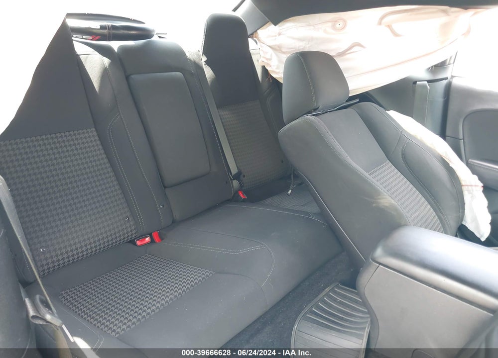 2019 DODGE CHALLENGER SXT VIN: 2C3CDZAG3KH529317