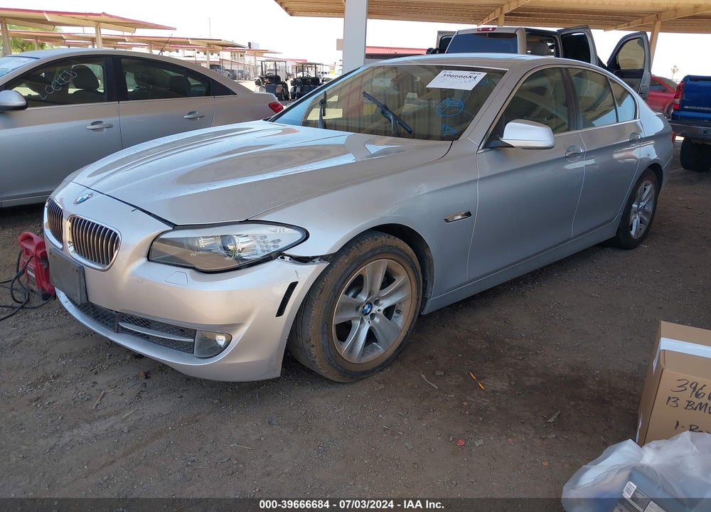 2013 BMW 528I VIN: WBAXG5C55DDY32735