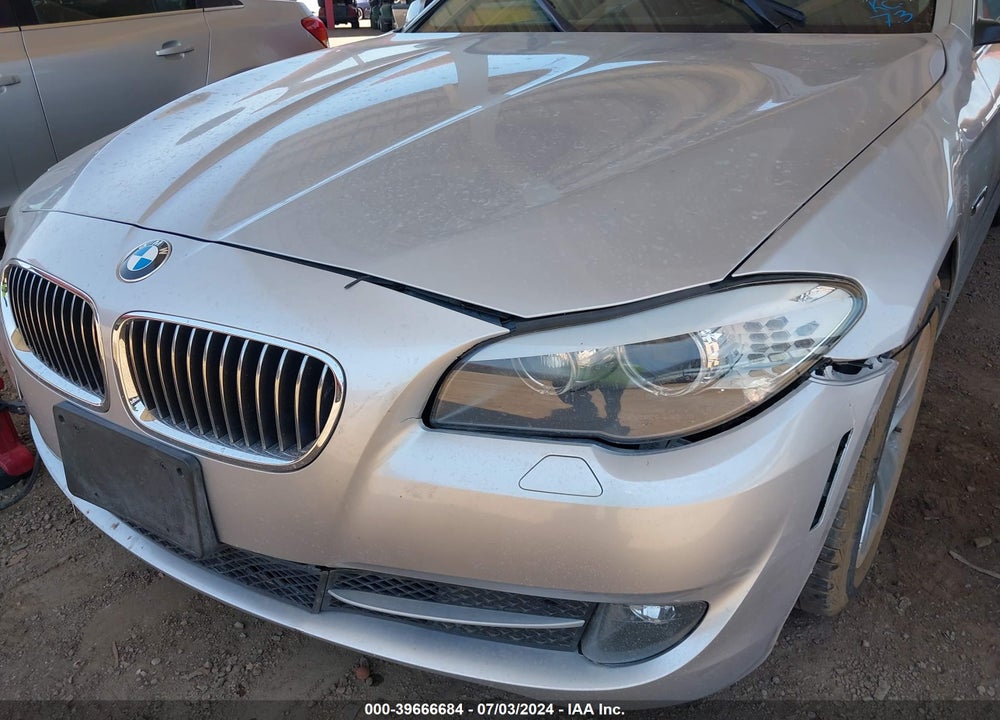 2013 BMW 528I VIN: WBAXG5C55DDY32735