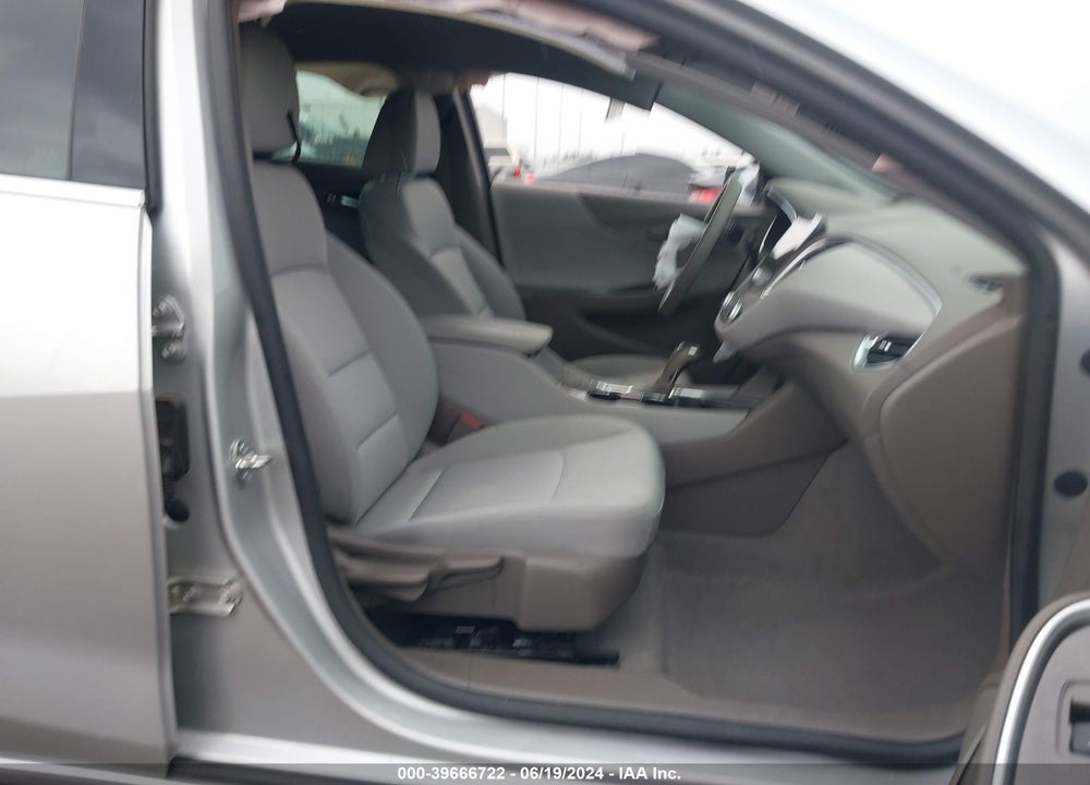 2019 CHEVROLET MALIBU LT VIN: 1G1ZD5ST6KF223023