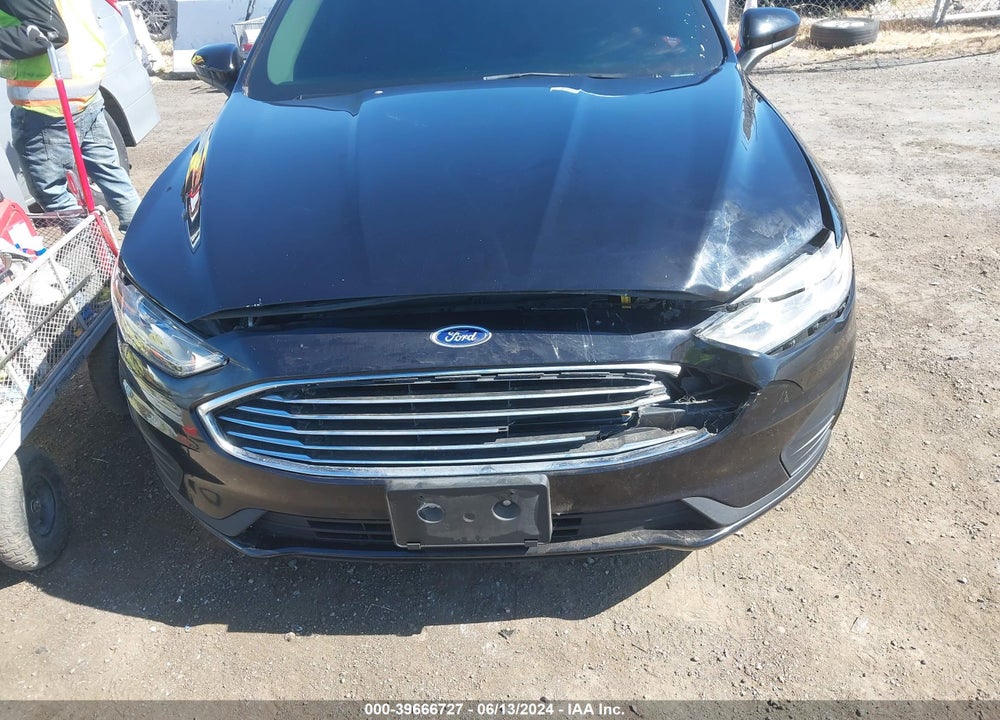 2019 FORD FUSION SE VIN: 3FA6P0HD1KR284759