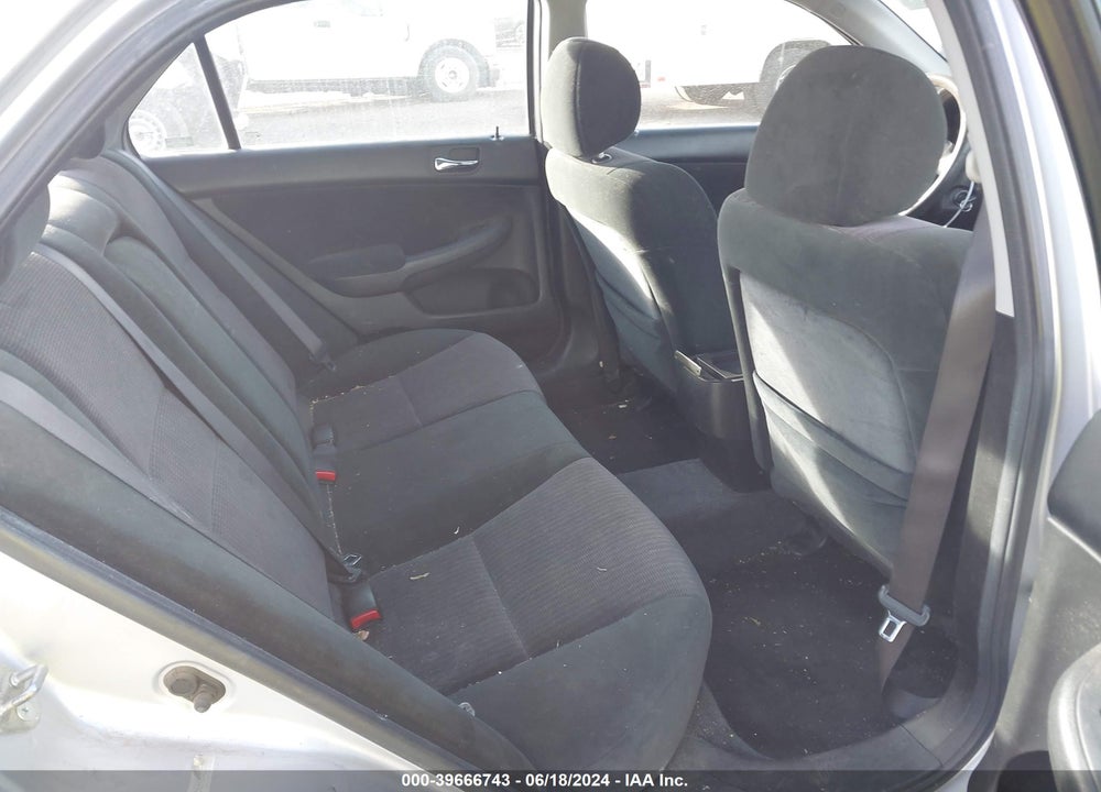 2005 HONDA ACCORD 2.4 LX VIN: 1HGCM564X5A014600