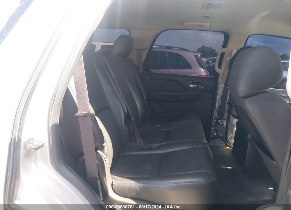 2014 CHEVROLET TAHOE COMMERCIAL VIN: 1GNLC2E09ER225116