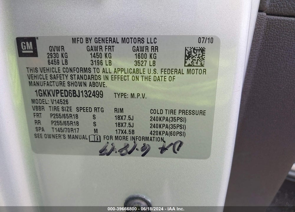 2011 GMC ACADIA SLE VIN: 1GKKVPED6BJ132499