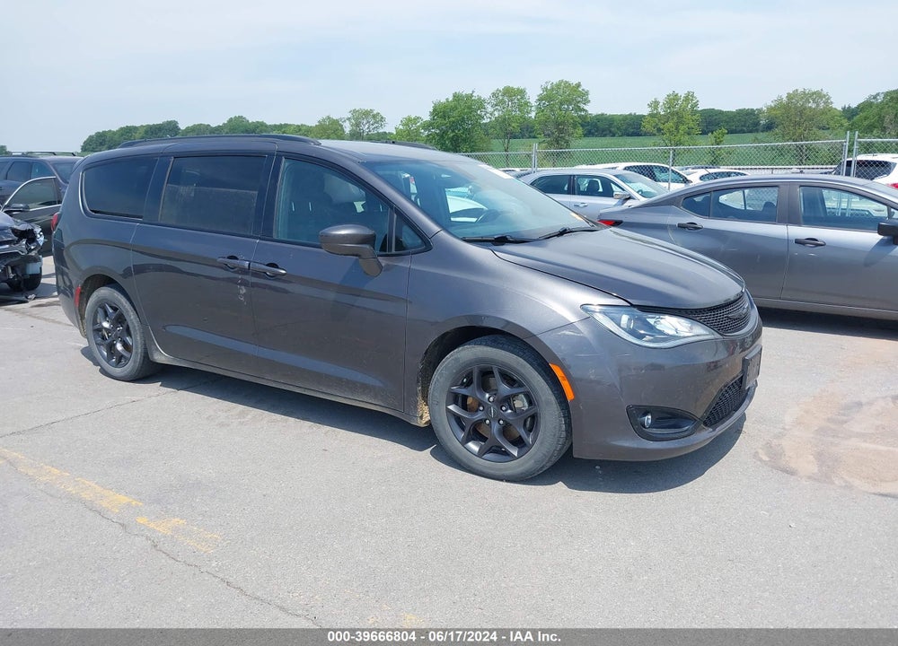2019 CHRYSLER PACIFICA TOURING L PLUS VIN: 2C4RC1EG2KR508019