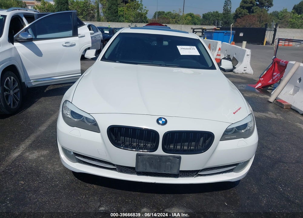 2013 BMW 535I VIN: WBAFR7C57DC818892