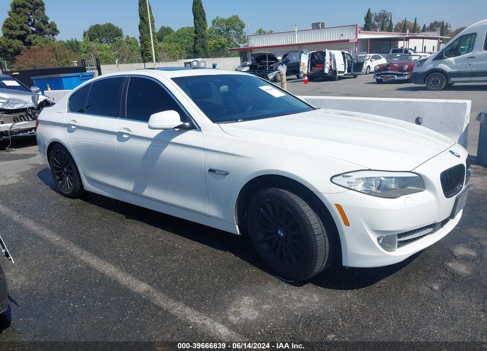 2013 BMW 535I VIN: WBAFR7C57DC818892