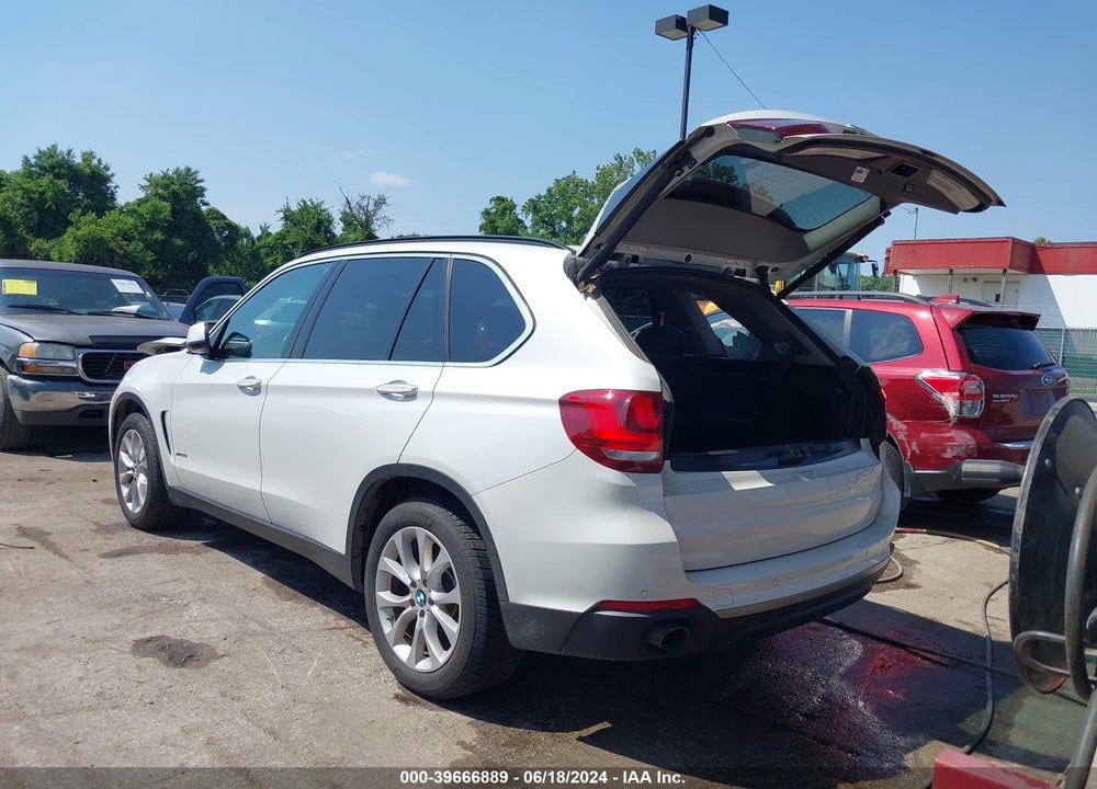 2016 BMW X5 VIN: 5UXKR0C58G0S86419