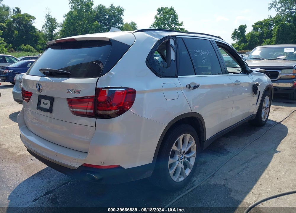 2016 BMW X5 VIN: 5UXKR0C58G0S86419