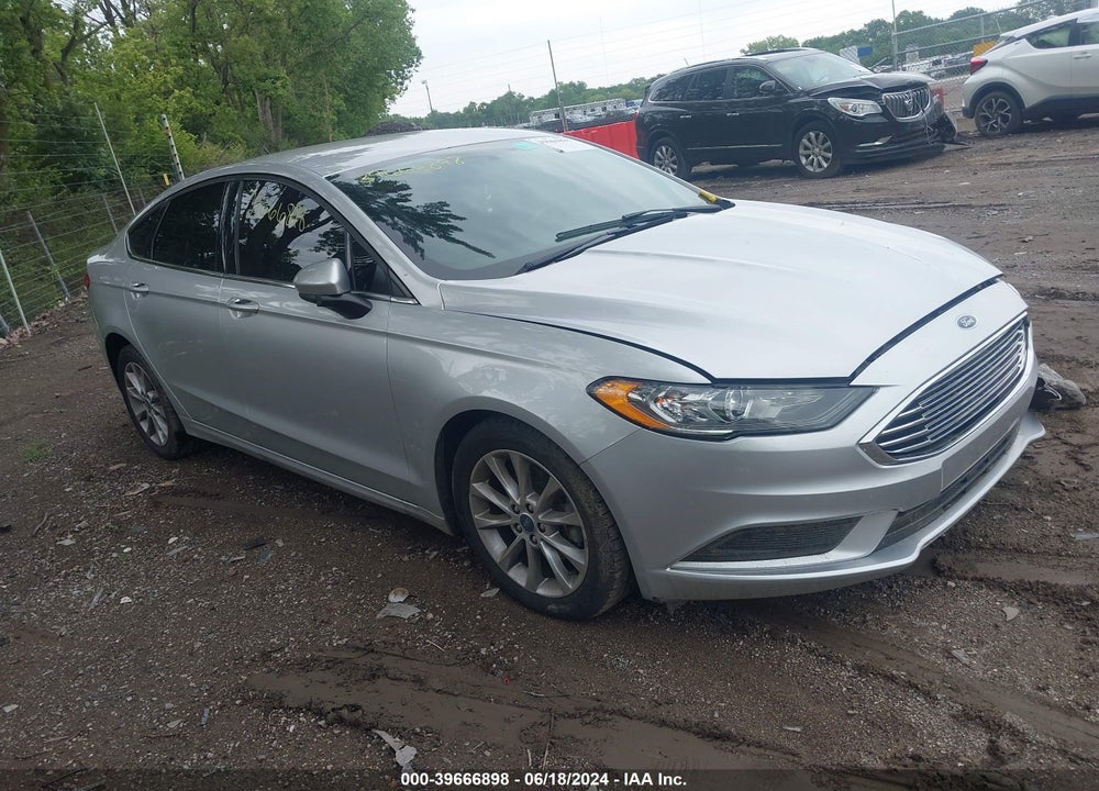 2017 FORD FUSION SE VIN: 3FA6P0H71HR231529