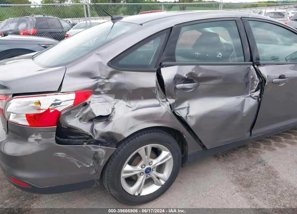 2014 FORD FOCUS SE VIN: 1FADP3F27EL161240