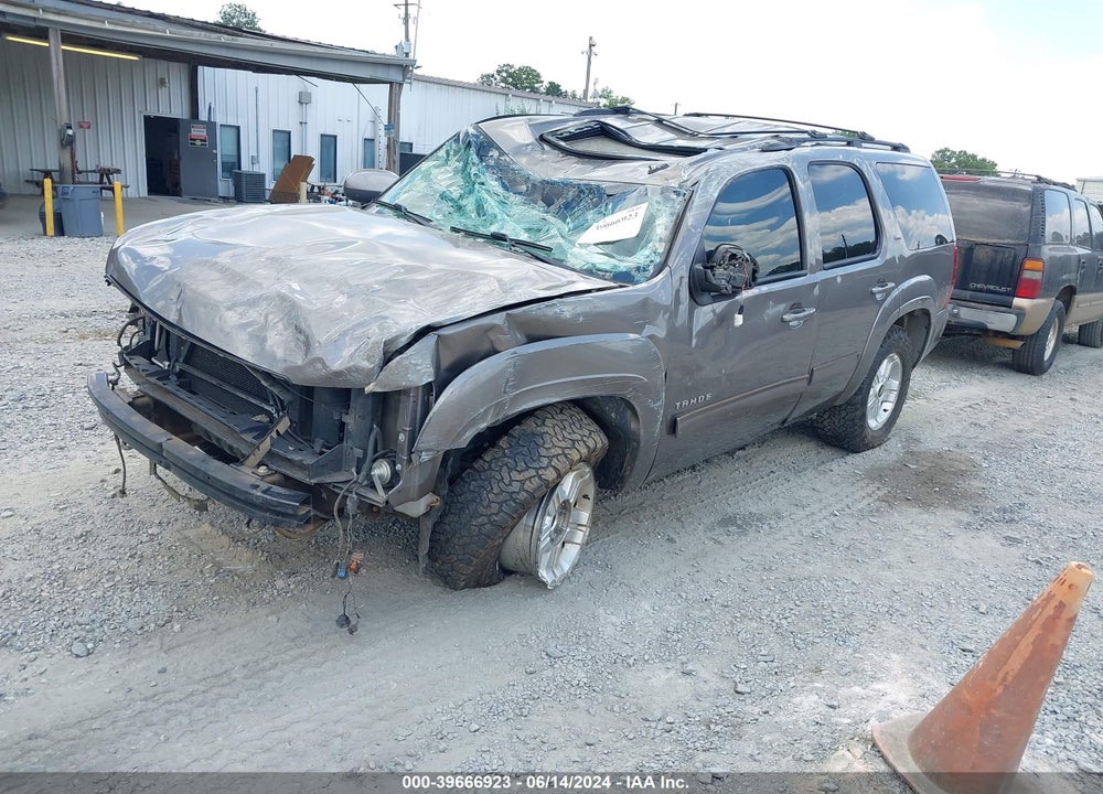 2011 CHEVROLET TAHOE LT VIN: 1GNSCBE07BR320314