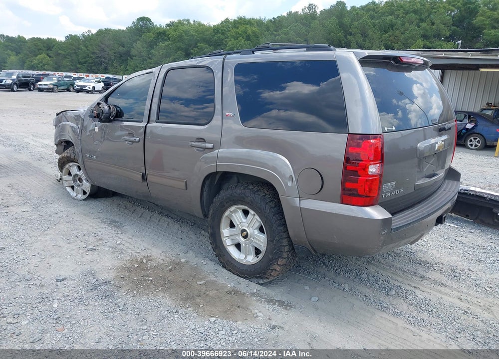 2011 CHEVROLET TAHOE LT VIN: 1GNSCBE07BR320314