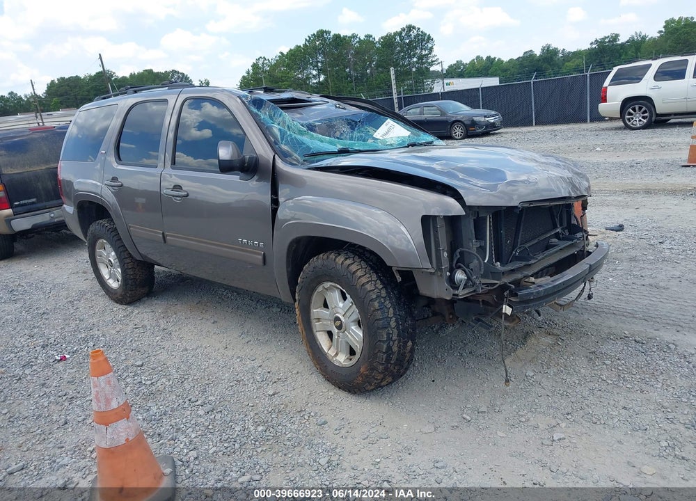 2011 CHEVROLET TAHOE LT VIN: 1GNSCBE07BR320314
