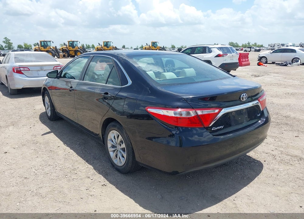 2015 TOYOTA CAMRY LE VIN: 4T1BF1FK5FU484511