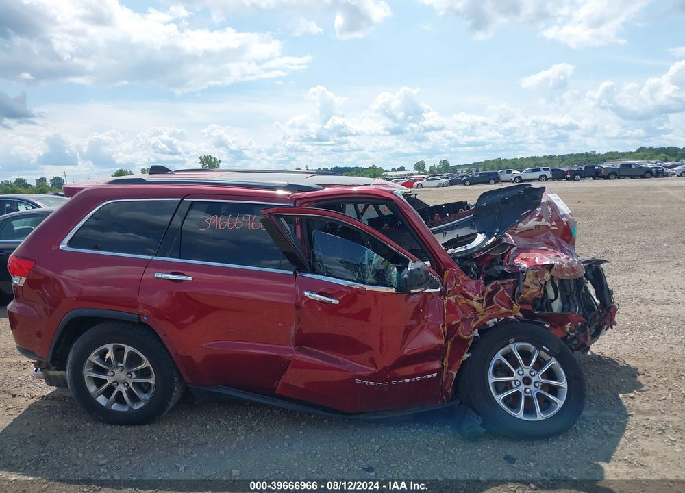 2015 JEEP GRAND CHEROKEE VIN: 1C4RJFBG7FC216128