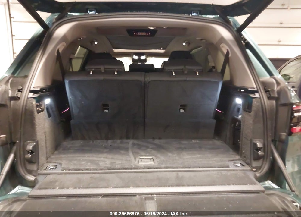 2024 BMW X7 XDRIVE40I VIN: 5UX23EM05R9U87419