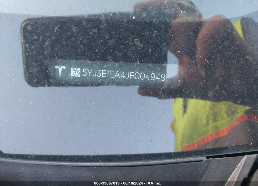 2018 TESLA MODEL 3 LONG RANGE/MID RANGE VIN: 5YJ3E1EA4JF004948