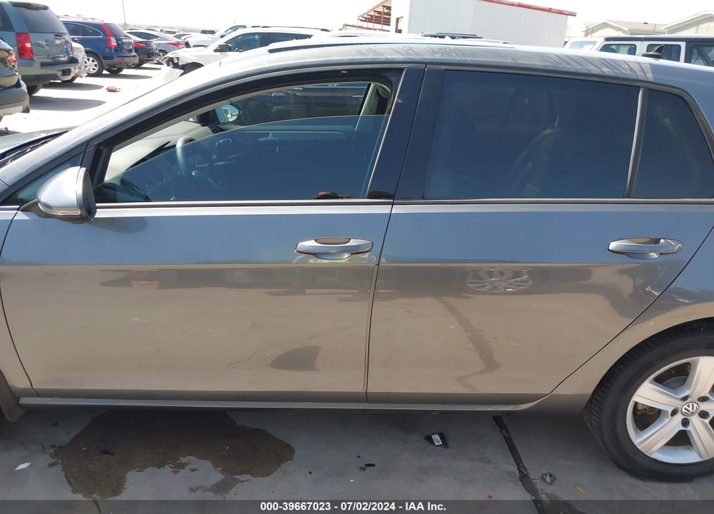 2017 VOLKSWAGEN GOLF TSI S 4-DOOR/TSI SE 4-DOOR/TSI SEL 4-DOOR/TSI WOLFSBURG EDITION 4-DOOR VIN: 3VW217AU2HM032826